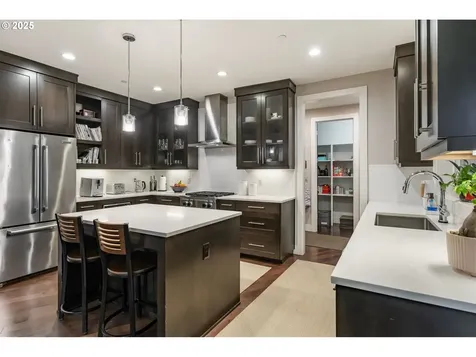 3311 NW Tullamore Court Portland OR 97229