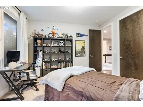 3311 NW Tullamore Court Portland OR 97229