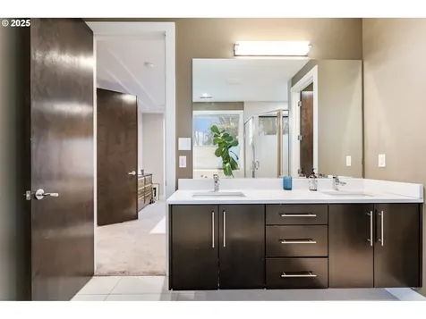 3311 NW Tullamore Court Portland OR 97229