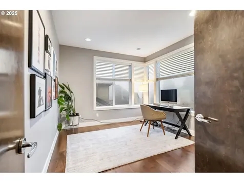 3311 NW Tullamore Court Portland OR 97229