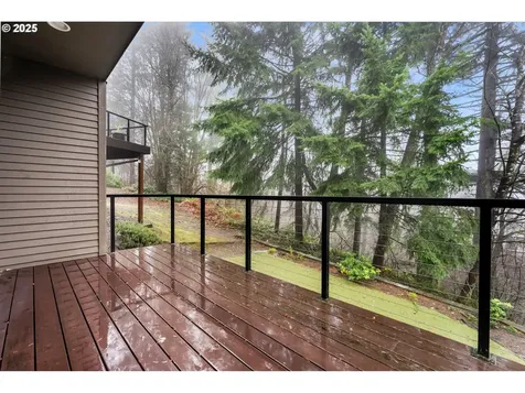 3311 NW Tullamore Court Portland OR 97229