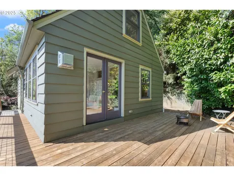 1027 SW Grover Street Portland OR 97239