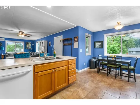 55275 SW Cherry Grove Drive Gaston OR 97119