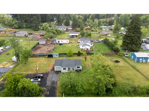 55275 SW Cherry Grove Drive Gaston OR 97119