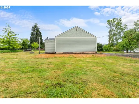 55275 SW Cherry Grove Drive Gaston OR 97119