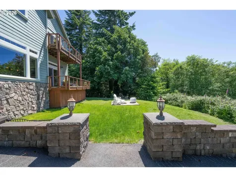 93867 Makai Lane North Bend OR 97459