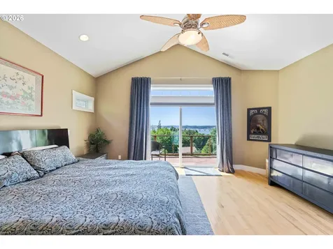 93867 Makai Lane North Bend OR 97459