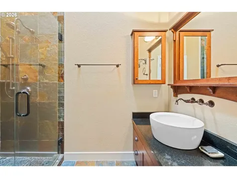 93867 Makai Lane North Bend OR 97459