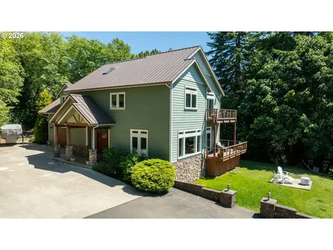 93867 Makai Lane North Bend OR 97459