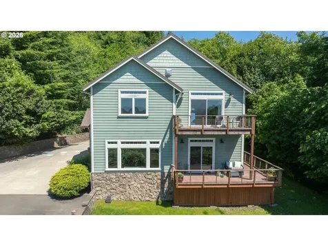 93867 Makai Lane North Bend OR 97459
