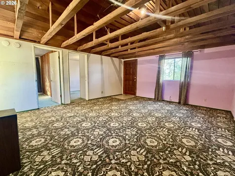 1860 W 12th Avenue Eugene OR 97402