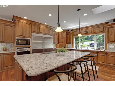 6507 SW 55th Drive Portland OR 97221