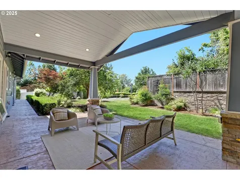 6507 SW 55th Drive Portland OR 97221