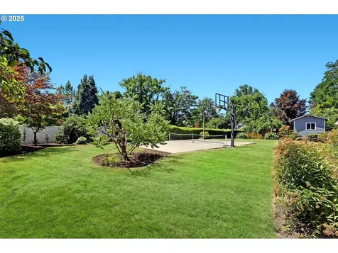 6507 SW 55th Drive Portland OR 97221