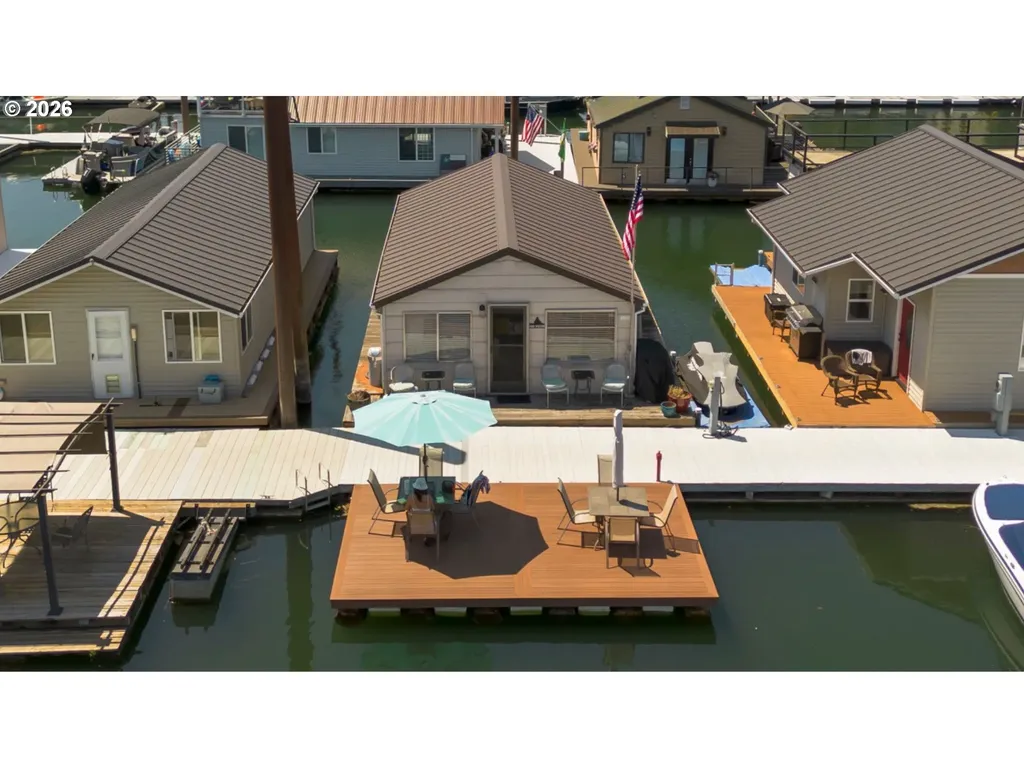 18699 NE Marine Drive Portland OR 97230