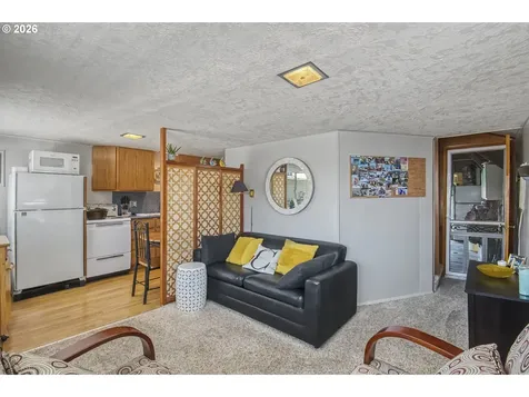 18699 NE Marine Drive Portland OR 97230