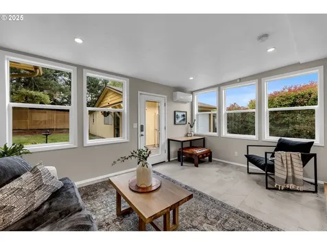 4101 NE 131st Place Portland OR 97230