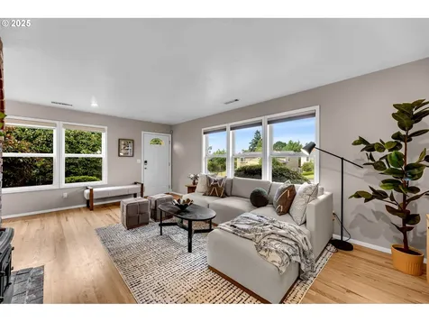 4101 NE 131st Place Portland OR 97230