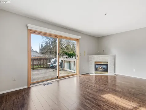 5427 SE 121st Avenue Portland OR 97266