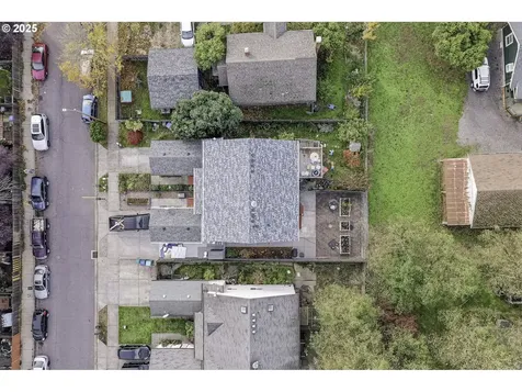 5427 SE 121st Avenue Portland OR 97266