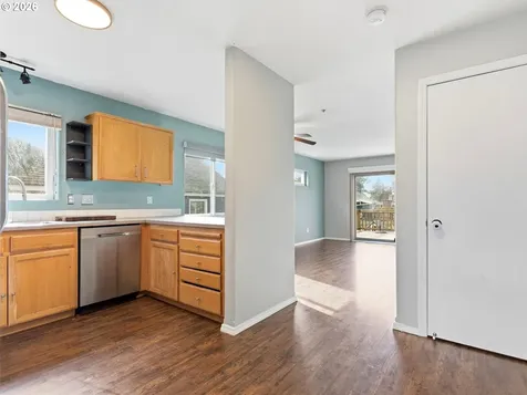 5427 SE 121st Avenue Portland OR 97266