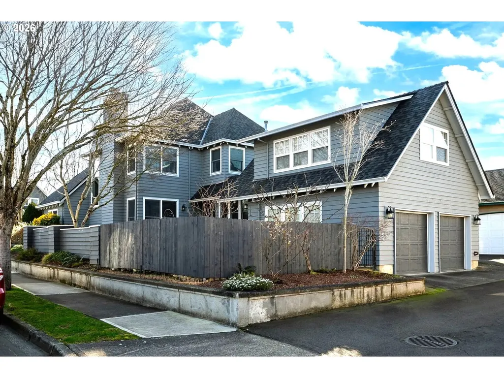 22285 NE Park Lane Fairview OR 97024