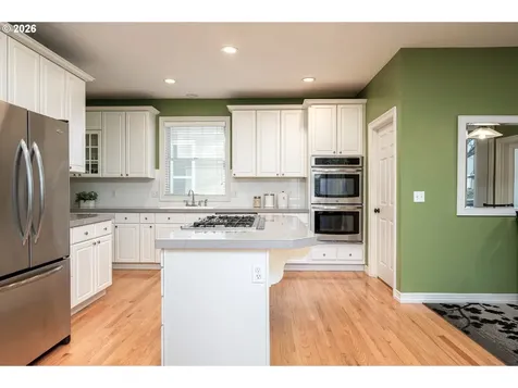 22285 NE Park Lane Fairview OR 97024
