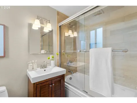 14815 SW Bonnie Brae Street Beaverton OR 97007