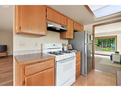 462 NE 24th Avenue Hillsboro OR 97124