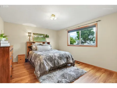 462 NE 24th Avenue Hillsboro OR 97124
