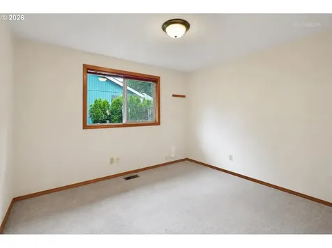 462 NE 24th Avenue Hillsboro OR 97124
