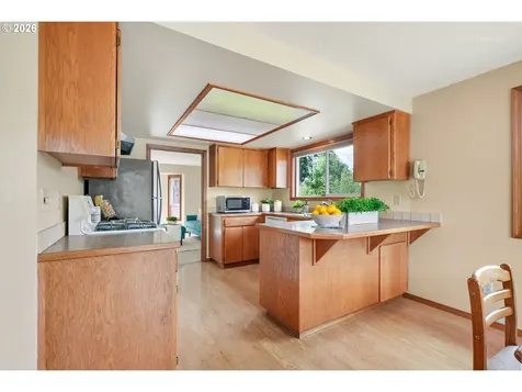 462 NE 24th Avenue Hillsboro OR 97124