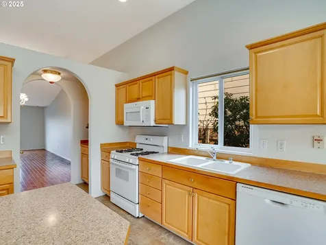 16809 NE 9th Street Vancouver WA 98684