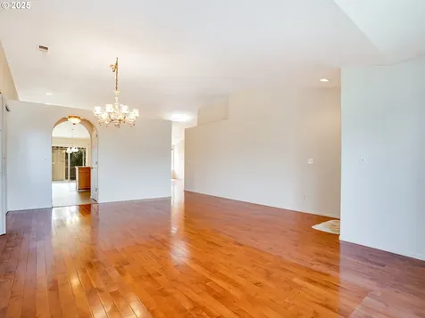 16809 NE 9th Street Vancouver WA 98684