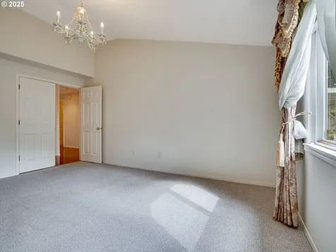 16809 NE 9th Street Vancouver WA 98684