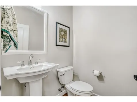 5218 NE 74th Court Vancouver WA 98662