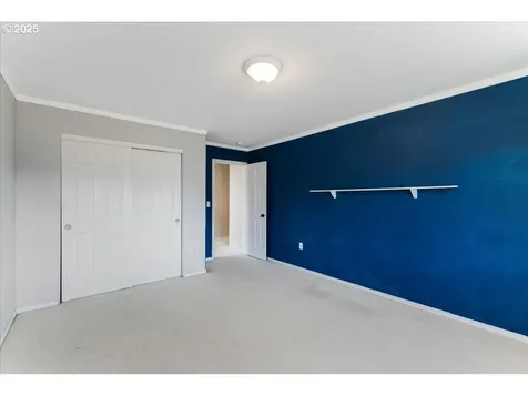 1807 N 8th Way Ridgefield WA 98642