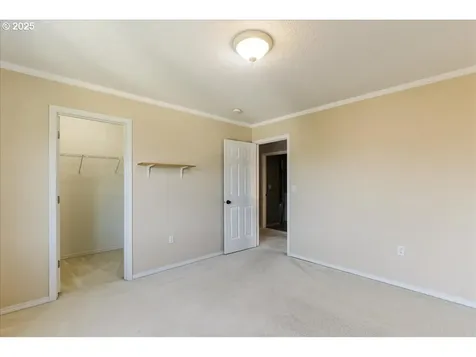1807 N 8th Way Ridgefield WA 98642