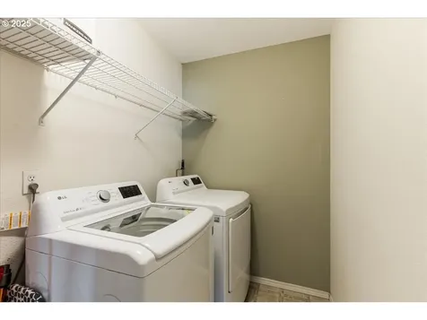 1807 N 8th Way Ridgefield WA 98642