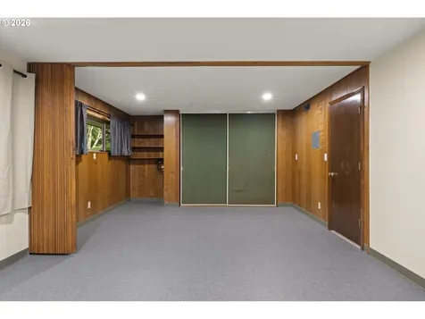 560 Milburn Court Lake Oswego OR 97034