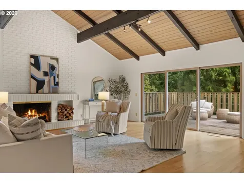 560 Milburn Court Lake Oswego OR 97034