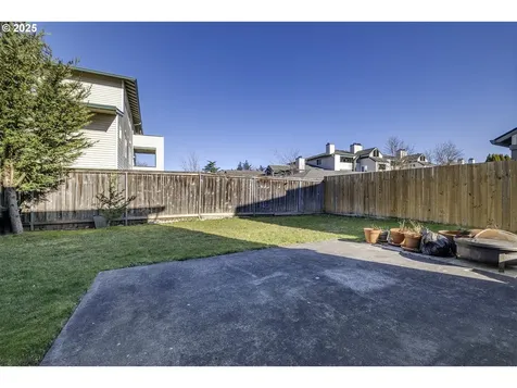 1057 SW 24th Street Troutdale OR 97060