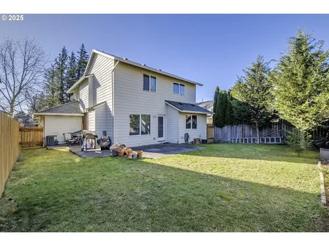 1057 SW 24th Street Troutdale OR 97060