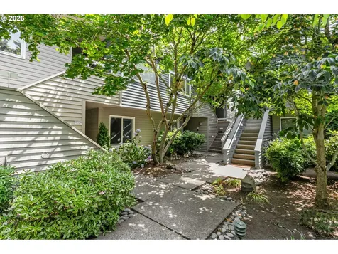 118 N Hayden Bay Drive Portland OR 97217