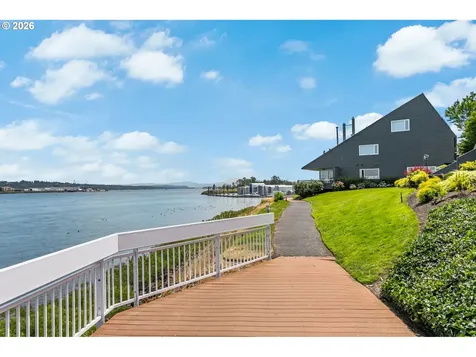 118 N Hayden Bay Drive Portland OR 97217