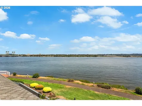 118 N Hayden Bay Drive Portland OR 97217