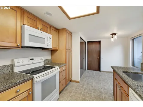 9410 SW Brentwood Place Portland OR 97224