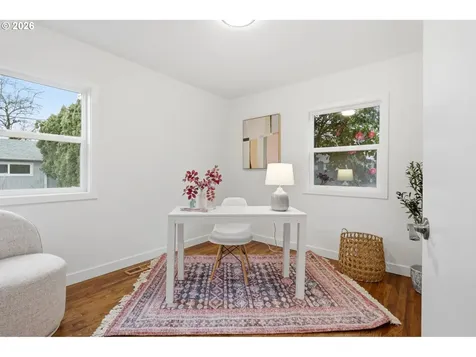 6621 SE Carlton Street Portland OR 97206