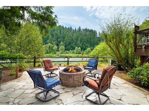 132 Cougar Creek Road Oakland OR 97462