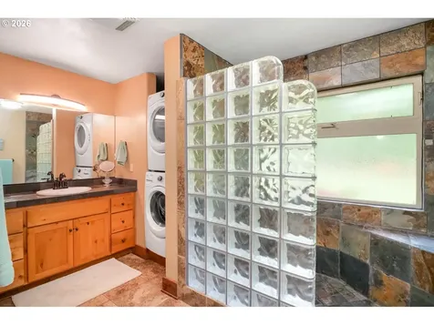 132 Cougar Creek Road Oakland OR 97462